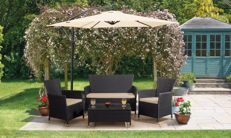 Stylish Resin Wicker Dining Sets for Outdoor Dining Experiences