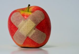 Apple, pavement, injured — Digitaalinen Casinoiden Palautusprosentin