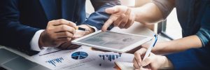Why It Is Worth Having a Professional Oversee Your Investment?