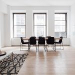 Chairs, floor, furniture — XLBet kotiutus: Opas online-ruletin voittojen kotiuttamiseen
